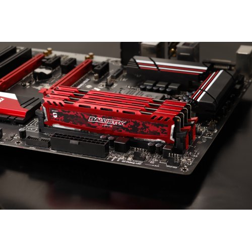 Фото ОЗУ Crucial DDR4 32GB (2x16GB) 3200Mhz Ballistix Sport LT Red (BLS2K16G4D32AESE)