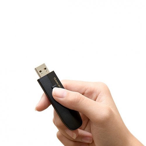 Купить Накопитель Team C186 32GB USB 3.1 (TC186332GB01) Black - цена в Харькове, Киеве, Днепре, Одессе
в интернет-магазине Telemart фото