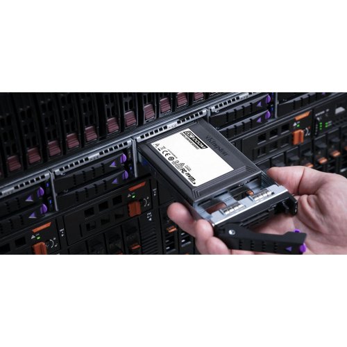 Продать SSD-диск Kingston DC1000M 3D TLC NAND 1.92TB U.2 NVMe x4 (SEDC1000M/1920G) по Trade-In интернет-магазине Телемарт - Киев, Днепр, Украина фото