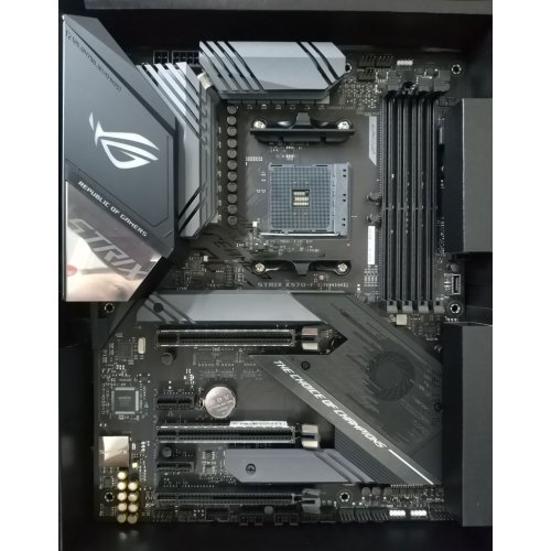 Photo Motherboard Уценка материнская плата Asus ROG Strix X570-F Gaming (sAM4, AMD X570) (Следы установки, 373169)