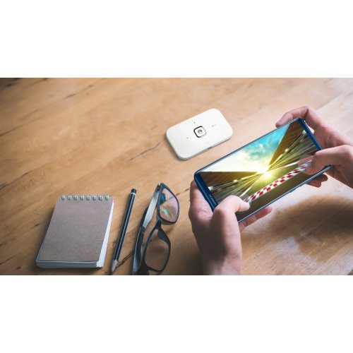 Wi-Fi роутер Huawei E5576-322 White купити в Україні: Київ, Львів, Хмельницький, Тернопіль, Івано-Франківськ | Низька ціна, відгуки, характеристики від TELEMART фото