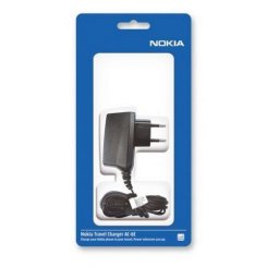 Мережевий зарядний пристрій Nokia AC-6E