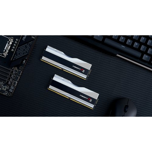 Продати ОЗП G.Skill DDR5 32GB (2x16GB) 5600 Mhz Trident Z5 RGB Silver (F5-5600J4040C16GX2-TZ5RS) за Trade-In у інтернет-магазині Телемарт - Київ, Дніпро, Україна фото