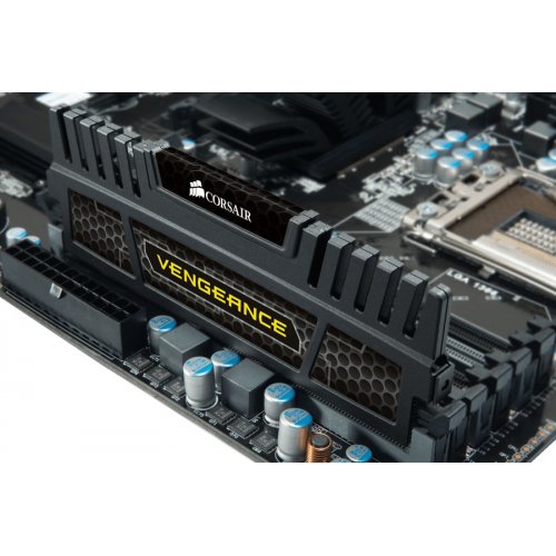 Продати ОЗП Corsair DDR3 8GB 1866Mhz Vengeance (CMZ8GX3M1A1866C10) за Trade-In у інтернет-магазині Телемарт - Київ, Дніпро, Україна фото