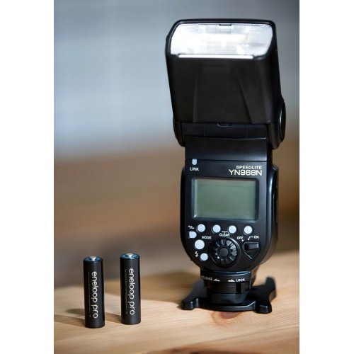 Photo Panasonic Eneloop Pro AA 2500 mAh NI-MH 4BP (BK-3HCDE/4BE)