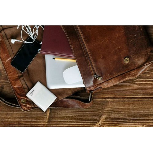 Зарядний пристрій Panasonic USB in/out з функцією Power Bank + 4AA 2000 mAh (K-KJ87MCD40USB) купити в Україні: Київ, Львів, Хмельницький, Тернопіль, Івано-Франківськ | Низька ціна, відгуки, характеристики від TELEMART фото