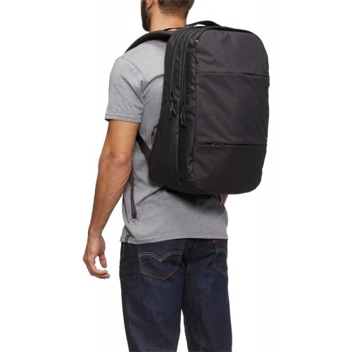 Купить Рюкзак Incase 16" City Backpack (CL55450) Black - цена в Харькове, Киеве, Днепре, Одессе
в интернет-магазине Telemart фото