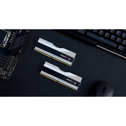 ОЗП G.Skill DDR5 48GB (2x24GB) 7200Mhz Trident Z5 RGB (F5-7200J3646F24GX2-TZ5RS) купити з перевіркою сумісності: огляд, характеристики, ціна у Києві, Львові, Вінниці, Хмельницькому, Івано-Франківську, Україні | інтернет-магазин TELEMART.UA фото