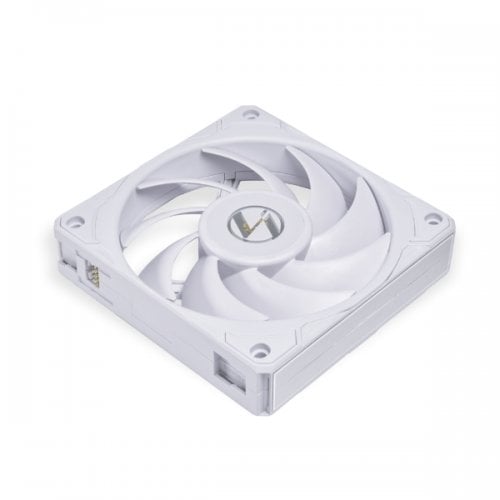 Кулер для корпуса Lian Li Uni Fan P28 3 in 1 (G99.12P283W.00) White купити з перевіркою сумісності: огляд, характеристики, ціна у Києві, Львові, Вінниці, Хмельницькому, Івано-Франківську, Україні | інтернет-магазин TELEMART.UA фото