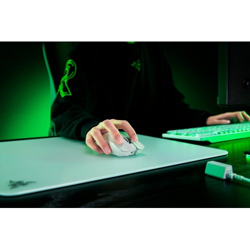 Уценка мышка Razer Viper V3 Pro Wireless (RZ01-05120200-R3G1) White (вскрита упаковка, 653338) купить в Украине: Киев, Днепр, Харьков, Одесса  | Низкая цена, отзывы, характеристики от TELEMART фото