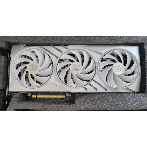 Уцінка відеокарта MSI GeForce RTX 4060 Ti GAMING X SLIM WHITE 16384MB (RTX 4060 Ti GAMING X SLIM WHITE 16G) (Сліди використання, 654067) купити з перевіркою сумісності: огляд, характеристики, ціна у Києві, Львові, Вінниці, Хмельницькому, Івано-Франківську, Україні | інтернет-магазин TELEMART.UA фото