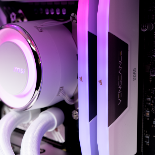 Купити Ігровий ПК EVOLVE PoweredBy MSI Project_Zero (EVGP-PZR7500FN407S-D532S1TWH) White - ціна в Києві, Львові, Вінниці, Хмельницькому, Франківську, Україні | інтернет-магазин TELEMART.UA фото