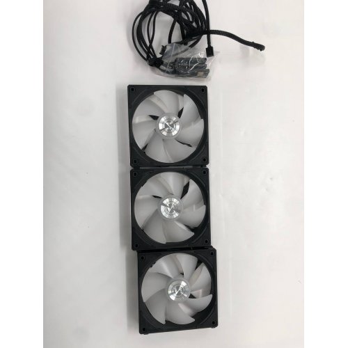 Купить Кулер для корпуса Lian Li Uni Fan AL 120 Triple-Pack (G99.12AL3B.00) Black/White (Восстановлено продавцом, 661760) с проверкой совместимости: обзор, характеристики, цена в Киеве, Днепре, Одессе, Харькове, Украине | интернет-магазин TELEMART.UA фото