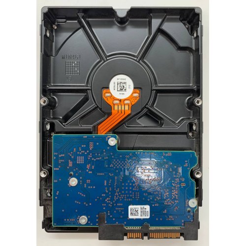 Жорсткий диск Toshiba P300 1TB 64MB 7200RPM 3.5" (HDWD110UZSVA) (Відновлено продавцем, 662125) купити з перевіркою сумісності: огляд, характеристики, ціна у Києві, Львові, Вінниці, Хмельницькому, Івано-Франківську, Україні | інтернет-магазин TELEMART.UA фото