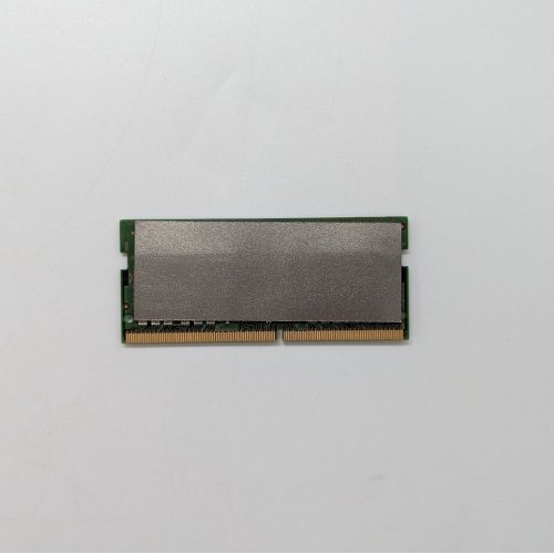 Озп Samsung SODIMM DDR4 8GB 3200Mhz (M471A1G44AB0-CWE) OEM (Відновлено продавцем, 669330) купити з перевіркою сумісності: огляд, характеристики, ціна у Києві, Львові, Вінниці, Хмельницькому, Івано-Франківську, Україні | інтернет-магазин TELEMART.UA фото