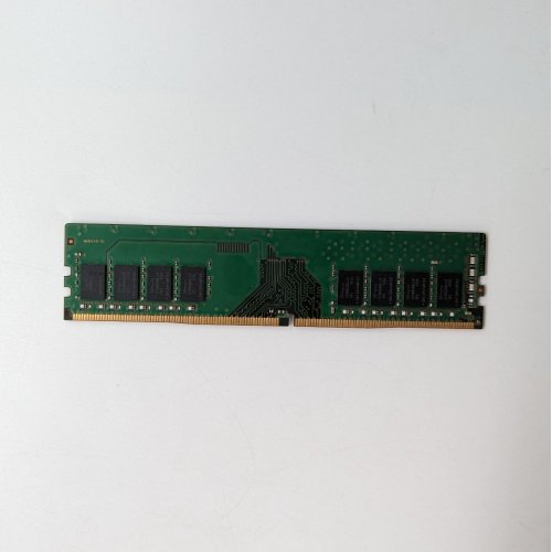 Озп Hynix DDR4 8GB 2666Mhz (HMA81GU6JJR8N-VK) (Відновлено продавцем, 669447) купити з перевіркою сумісності: огляд, характеристики, ціна у Києві, Львові, Вінниці, Хмельницькому, Івано-Франківську, Україні | інтернет-магазин TELEMART.UA фото