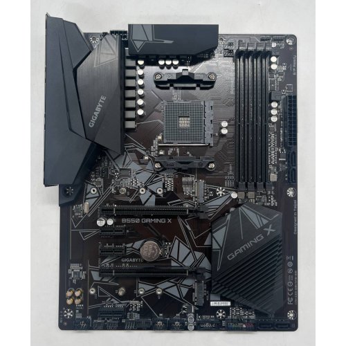 Материнська плата Gigabyte B550 GAMING X V2 (sAM4, AMD B550) (Відновлено продавцем, 670224) купити з перевіркою сумісності: огляд, характеристики, ціна у Києві, Львові, Вінниці, Хмельницькому, Івано-Франківську, Україні | інтернет-магазин TELEMART.UA фото