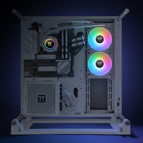 Купить Готовая СВО Thermaltake TH240 V2 ARGB Sync (CL-W364-PL12SW-A) Snow с проверкой совместимости: обзор, характеристики, цена в Киеве, Днепре, Одессе, Харькове, Украине | интернет-магазин TELEMART.UA фото