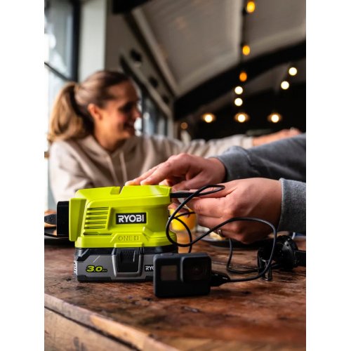 Купити Інвертор напруги акумуляторний Ryobi ONE+ RY18BI150A-0 150W без АКБ та ЗП (5133004895) - ціна в Києві, Львові, Вінниці, Хмельницькому, Франківську, Україні | інтернет-магазин TELEMART.UA фото