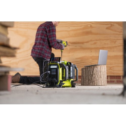 Купити Інвертор напруги акумуляторний Ryobi Max Power RY36BI1800A-0 1800W без АКБ (5133004942) - ціна в Києві, Львові, Вінниці, Хмельницькому, Франківську, Україні | інтернет-магазин TELEMART.UA фото