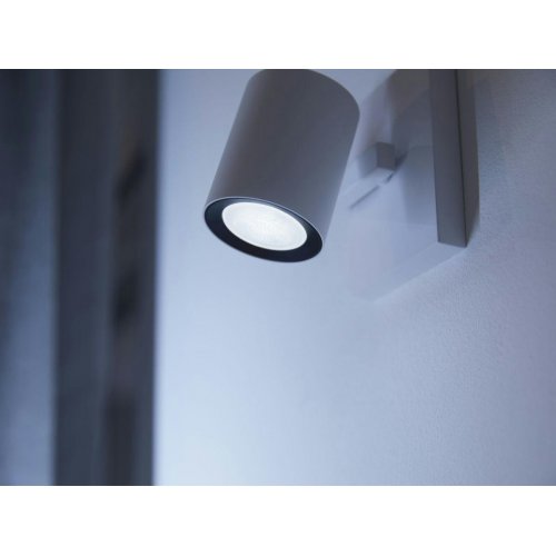 Купити Розумна лампа Philips Hue GU10 5W (50W) 2200K-6500K Tunable White (929001953309) - ціна в Києві, Львові, Вінниці, Хмельницькому, Франківську, Україні | інтернет-магазин TELEMART.UA фото