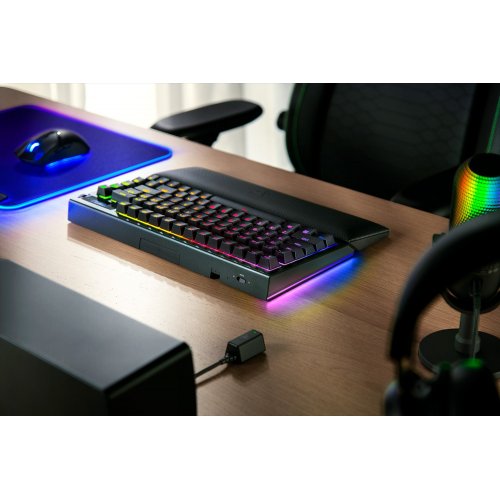 Купити Клавіатура Razer BlackWidow V4 Pro Mechanical Switches Tactile (RZ03-05130300-R3E1) Black - ціна в Києві, Львові, Вінниці, Хмельницькому, Франківську, Україні | інтернет-магазин TELEMART.UA фото