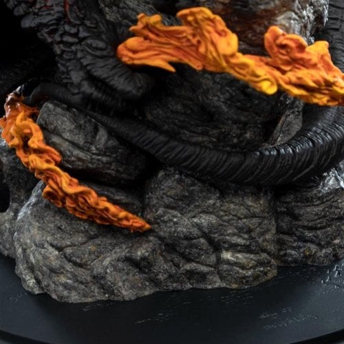 Купить Статуэтка Weta Workshop Lord Of Rings The Balrog Demon Of Shadow And Flame (860103827) - цена в Харькове, Киеве, Днепре, Одессе
в интернет-магазине Telemart фото