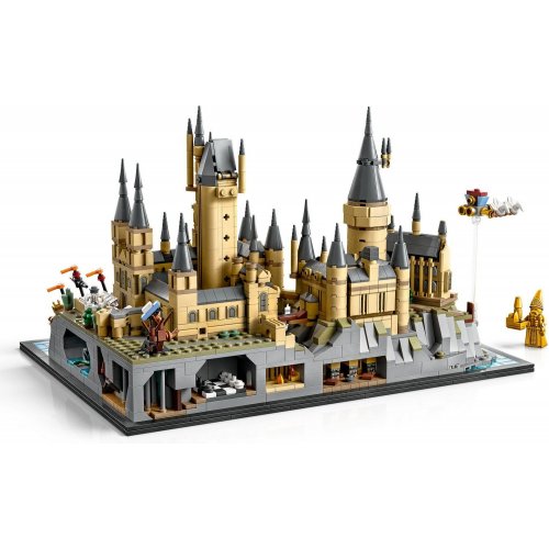 Купить Конструктор LEGO Harry Potter Замок и территория Хогвартса 2660 деталей (76419) - цена в Харькове, Киеве, Днепре, Одессе
в интернет-магазине Telemart фото