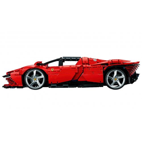 Купити Конструктор LEGO Technic Ferrari Daytona SP3 3778 деталей (42143) - ціна в Києві, Львові, Вінниці, Хмельницькому, Франківську, Україні | інтернет-магазин TELEMART.UA фото