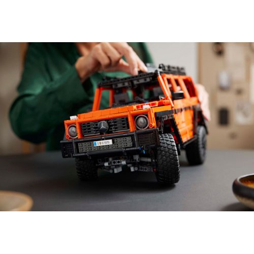 Купить Конструктор LEGO Technic Mercedes-Benz G 500 PROFESSIONAL Line 2891 деталь (42177) - цена в Харькове, Киеве, Днепре, Одессе
в интернет-магазине Telemart фото