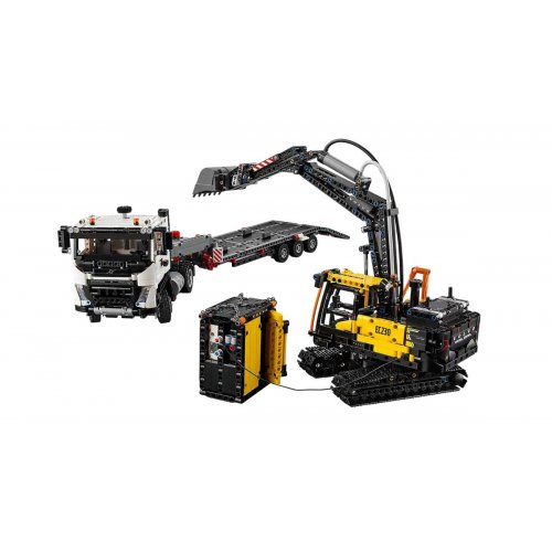 Купить Конструктор LEGO Technic Грузовик Volvo FMX и Электрический экскаватор EC230 2274 детали (42175) - цена в Харькове, Киеве, Днепре, Одессе
в интернет-магазине Telemart фото