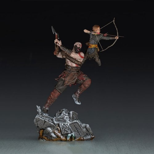 Купити Статуетка Iron Studio God Of War Kratos and Atreus Art Scale 1/10 (SOGAME49221-10) - ціна в Києві, Львові, Вінниці, Хмельницькому, Франківську, Україні | інтернет-магазин TELEMART.UA фото