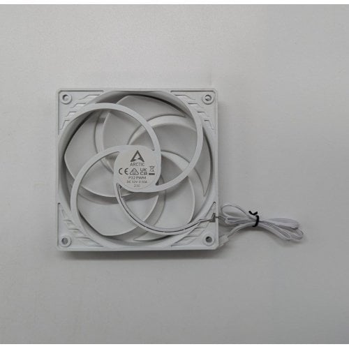 Кулер для корпуса Arctic P12 PWM (ACFAN00171A) White (Відновлено продавцем, 694713) купити з перевіркою сумісності: огляд, характеристики, ціна у Києві, Львові, Вінниці, Хмельницькому, Івано-Франківську, Україні | інтернет-магазин TELEMART.UA фото