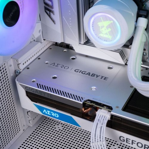 Комп'ютер EVOLVE GamePart Silver 7H+ (EVGP-S7HR780X3DN407S-D532S1TWH) White купити в Україні: Київ, Львів, Хмельницький, Тернопіль | Низька ціна, відгуки, характеристики від TELEMART фото