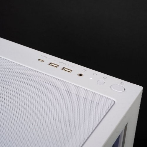 Комп'ютер EVOLVE GamePart Silver 7H+ (EVGP-S7HR780X3DN407S-D532S1TWH) White купити в Україні: Київ, Львів, Хмельницький, Тернопіль | Низька ціна, відгуки, характеристики від TELEMART фото