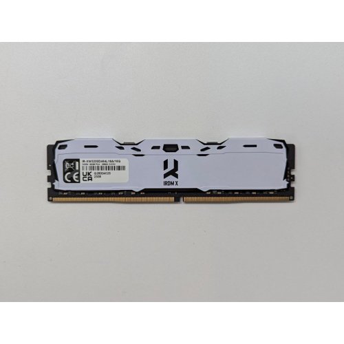 Купить Озу GoodRAM DDR4 16GB 3200Mhz IRDM X White (IR-XW3200D464L16A/16G) (Восстановлено продавцом, 699393) с проверкой совместимости: обзор, характеристики, цена в Киеве, Днепре, Одессе, Харькове, Украине | интернет-магазин TELEMART.UA фото