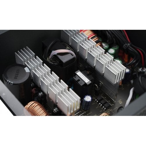 Купить Уценка блок питания Deepcool PF650 650W (R-PF650D-HA0B-EU) (Следы использования, 711959) с проверкой совместимости: обзор, характеристики, цена в Киеве, Днепре, Одессе, Харькове, Украине | интернет-магазин TELEMART.UA фото