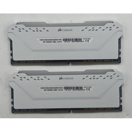 Озп Corsair DDR4 16GB (2x8GB) 3200Mhz Vengeance RGB Pro White (CMW16GX4M2C3200C16W) (Відновлено продавцем, 714028) купити з перевіркою сумісності: огляд, характеристики, ціна у Києві, Львові, Вінниці, Хмельницькому, Івано-Франківську, Україні | інтернет-магазин TELEMART.UA фото