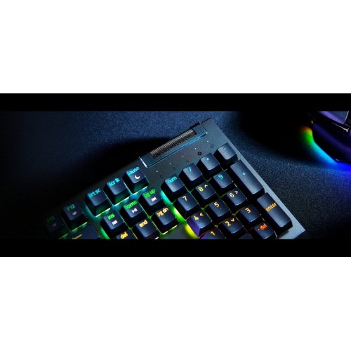 Купити Клавіатура Razer BlackWidow V4 X Yellow Switch Fortnite (RZ03-04703600-R3M1) Black - ціна в Києві, Львові, Вінниці, Хмельницькому, Франківську, Україні | інтернет-магазин TELEMART.UA фото