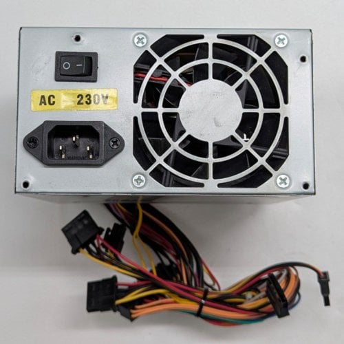 Купить Блок питания GAMEMAX GM-400 400W (GM-400) OEM (Восстановлено продавцом, 740395) с проверкой совместимости: обзор, характеристики, цена в Киеве, Днепре, Одессе, Харькове, Украине | интернет-магазин TELEMART.UA фото