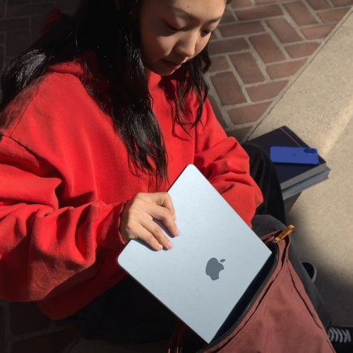 Купити Ноутбук Apple MacBook Air 13.6" M4 16/256GB 2025 (MC6T4) Sky Blue - ціна в Києві, Львові, Вінниці, Хмельницькому, Франківську, Україні | інтернет-магазин TELEMART.UA фото