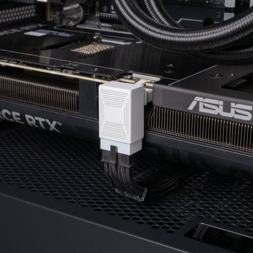 Купити Адаптер EVOLVE 12VHPWR Connector 90-Degree (EV-A16P90-W) White - ціна в Києві, Львові, Вінниці, Хмельницькому, Франківську, Україні | інтернет-магазин TELEMART.UA фото