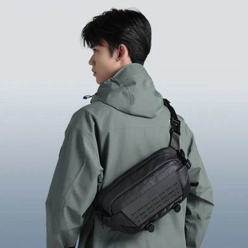 Купить Сумка-слинг для камеры Ulanzi 9L Camera Sling Bag with Tripod Holder B122 (B122 AB02) Black - цена в Харькове, Киеве, Днепре, Одессе
в интернет-магазине Telemart фото