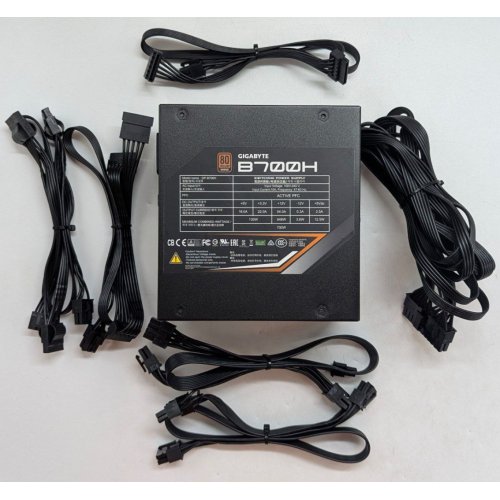 Купить Блок питания Gigabyte B700H 700W (GP-B700H) (Восстановлено продавцом, 766055) с проверкой совместимости: обзор, характеристики, цена в Киеве, Днепре, Одессе, Харькове, Украине | интернет-магазин TELEMART.UA фото