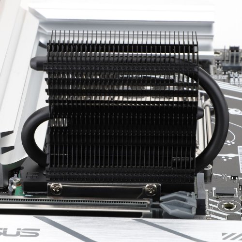 Купить Радиатор Thermalright HR-09 2280 Pro Black - цена в Харькове, Киеве, Днепре, Одессе
в интернет-магазине Telemart фото