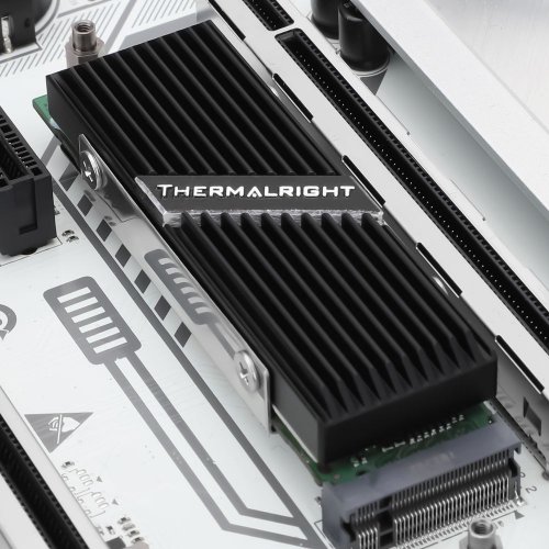 Купити Радіатор Thermalright M.2 2280 Type A Black - ціна в Києві, Львові, Вінниці, Хмельницькому, Франківську, Україні | інтернет-магазин TELEMART.UA фото