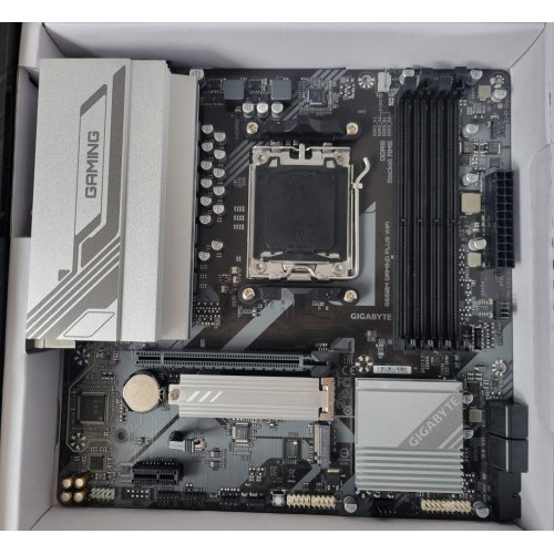 Купить Уценка материнская плата Gigabyte B650M GAMING PLUS WIFI (sAM5, AMD B650) (Следы использования, 767071) с проверкой совместимости: обзор, характеристики, цена в Киеве, Днепре, Одессе, Харькове, Украине | интернет-магазин TELEMART.UA фото