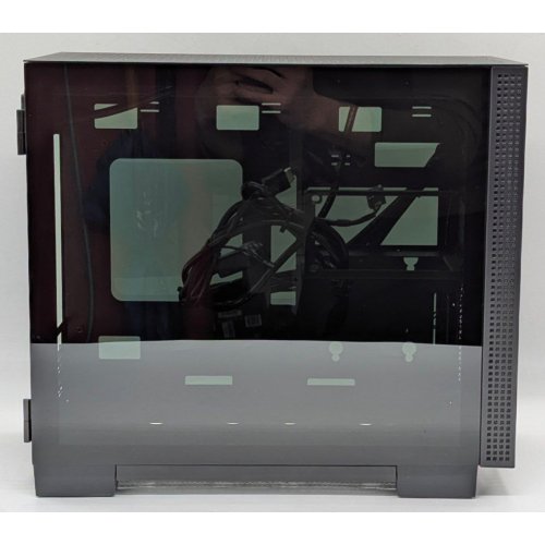 Корпус Razer Tomahawk Mini-ITX Tempered Glass без БП (RC21-01400100-R3M1) Black (Відновлено продавцем, 768138) купити з перевіркою сумісності: огляд, характеристики, ціна у Києві, Львові, Вінниці, Хмельницькому, Івано-Франківську, Україні | інтернет-магазин TELEMART.UA фото