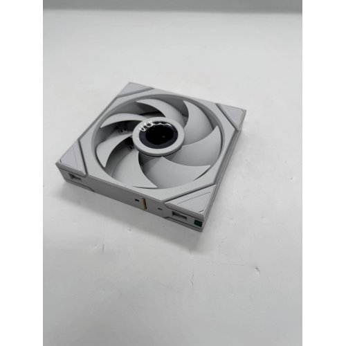 Купить Кулер для корпуса Lian Li Uni Fan TL LCD 140 (G99.14TLLCD1W.00) White (Восстановлено продавцом, 768998) с проверкой совместимости: обзор, характеристики, цена в Киеве, Днепре, Одессе, Харькове, Украине | интернет-магазин TELEMART.UA фото