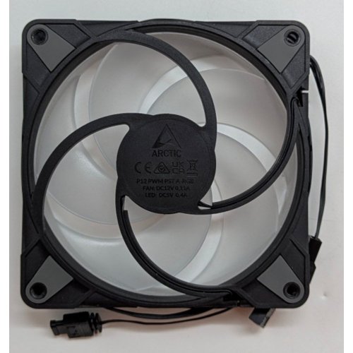 Купить Кулер для корпуса Arctic P12 PWM PST A-RGB 0dB (ACFAN00231A) Black (Восстановлено продавцом, 770429) с проверкой совместимости: обзор, характеристики, цена в Киеве, Днепре, Одессе, Харькове, Украине | интернет-магазин TELEMART.UA фото